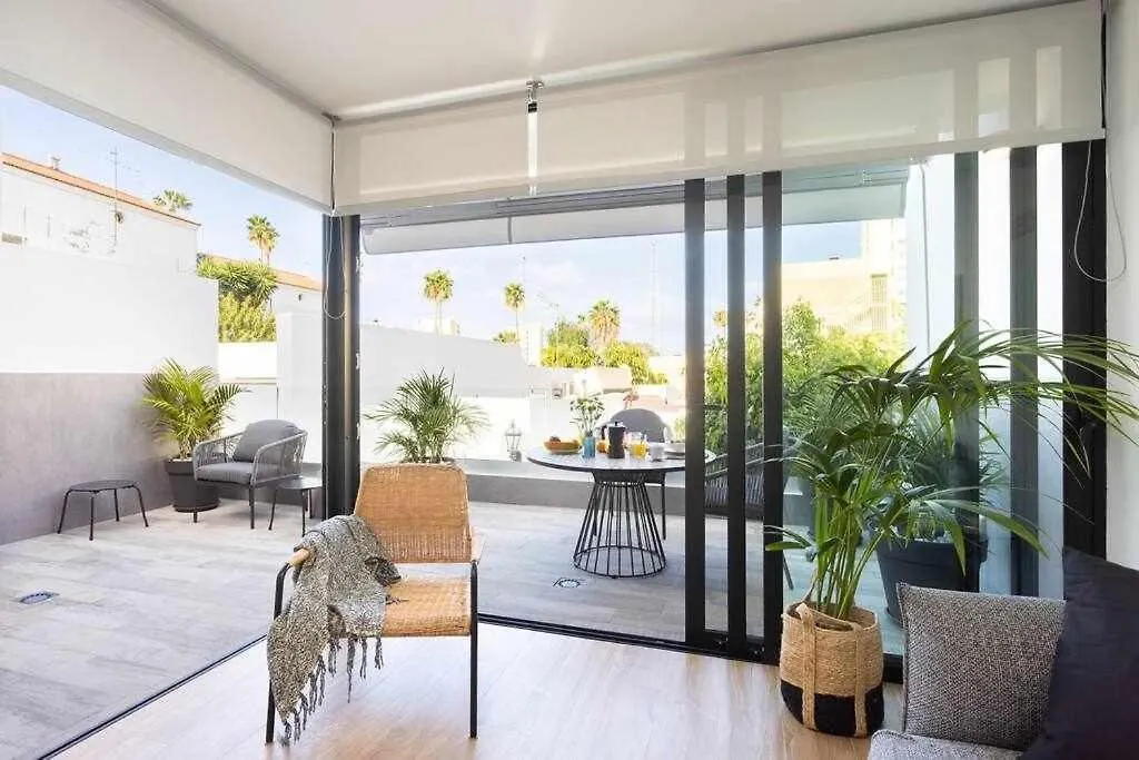Sunnyland Bungalow Playa Americas Arona  Spain